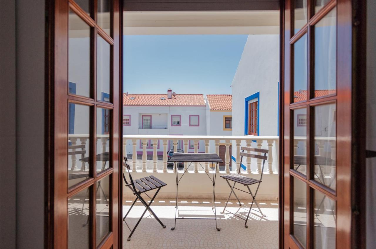 Zambujeira Do Mar 4-Bed House Perfect For Families & Friends Lägenhet Exteriör bild